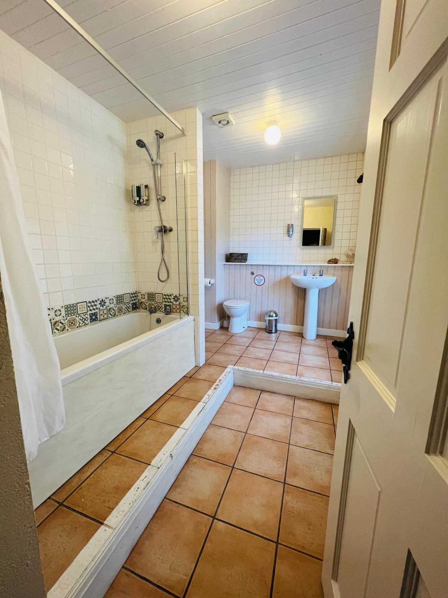 Peak Hotel Castleton Castleton  Εξωτερικό φωτογραφία