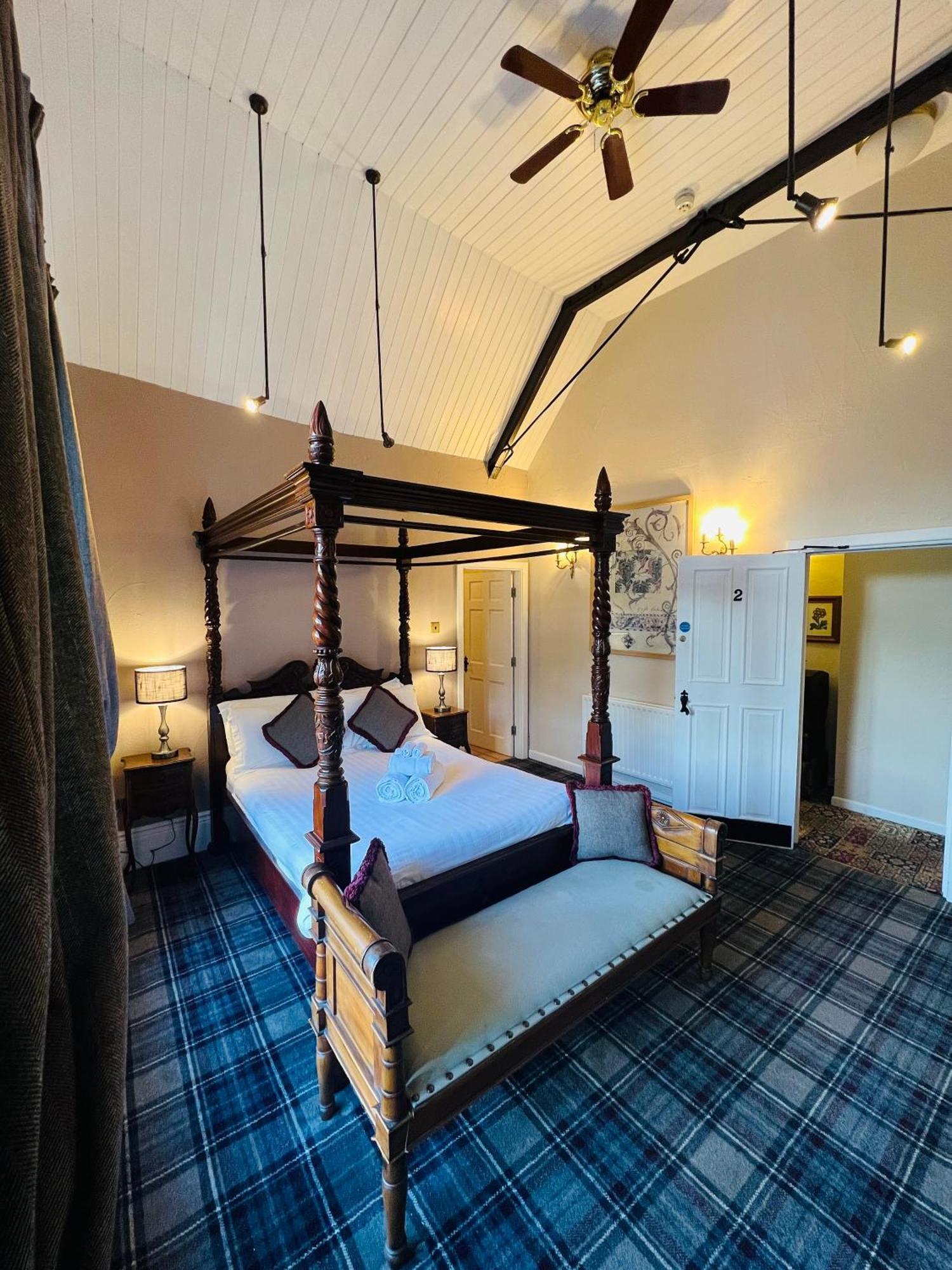 Peak Hotel Castleton Castleton  Εξωτερικό φωτογραφία